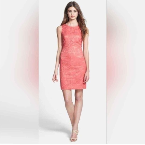 Vince Camuto Coral Lace Overlay Sleeveless Sheath Cocktail Dress. Size 6 - Picture 1 of 12